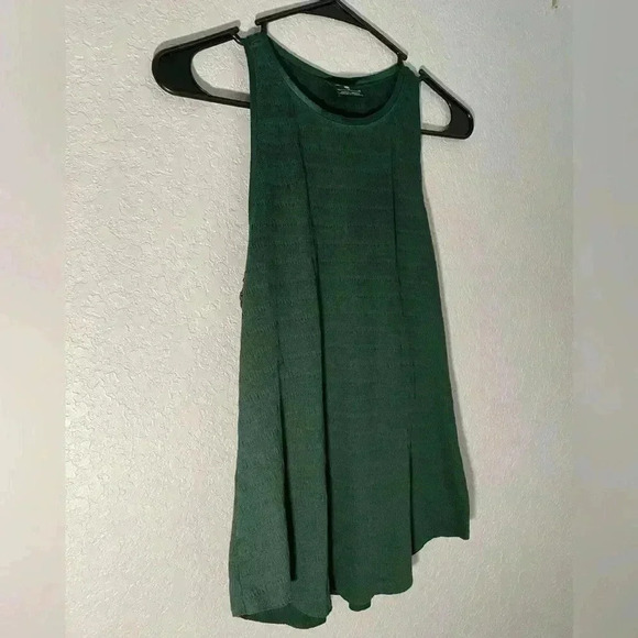 NIKE Yoga Dri Fit Knit Sleeveless Training Tank Top DM1642-397 Green Size Small - Picture 3 of 7